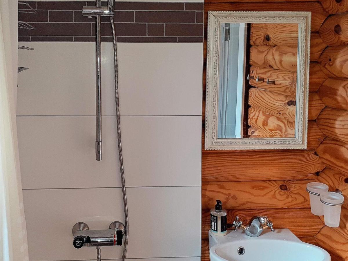 6 Person Holiday Home In Hovborg Exteriör bild