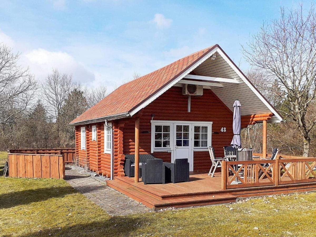 6 Person Holiday Home In Hovborg Exteriör bild