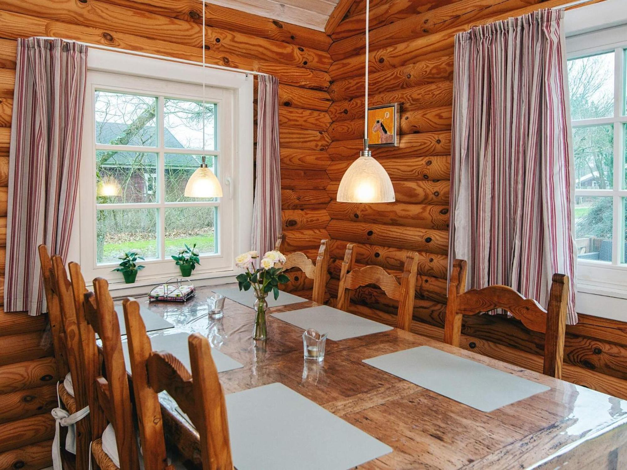 6 Person Holiday Home In Hovborg Exteriör bild