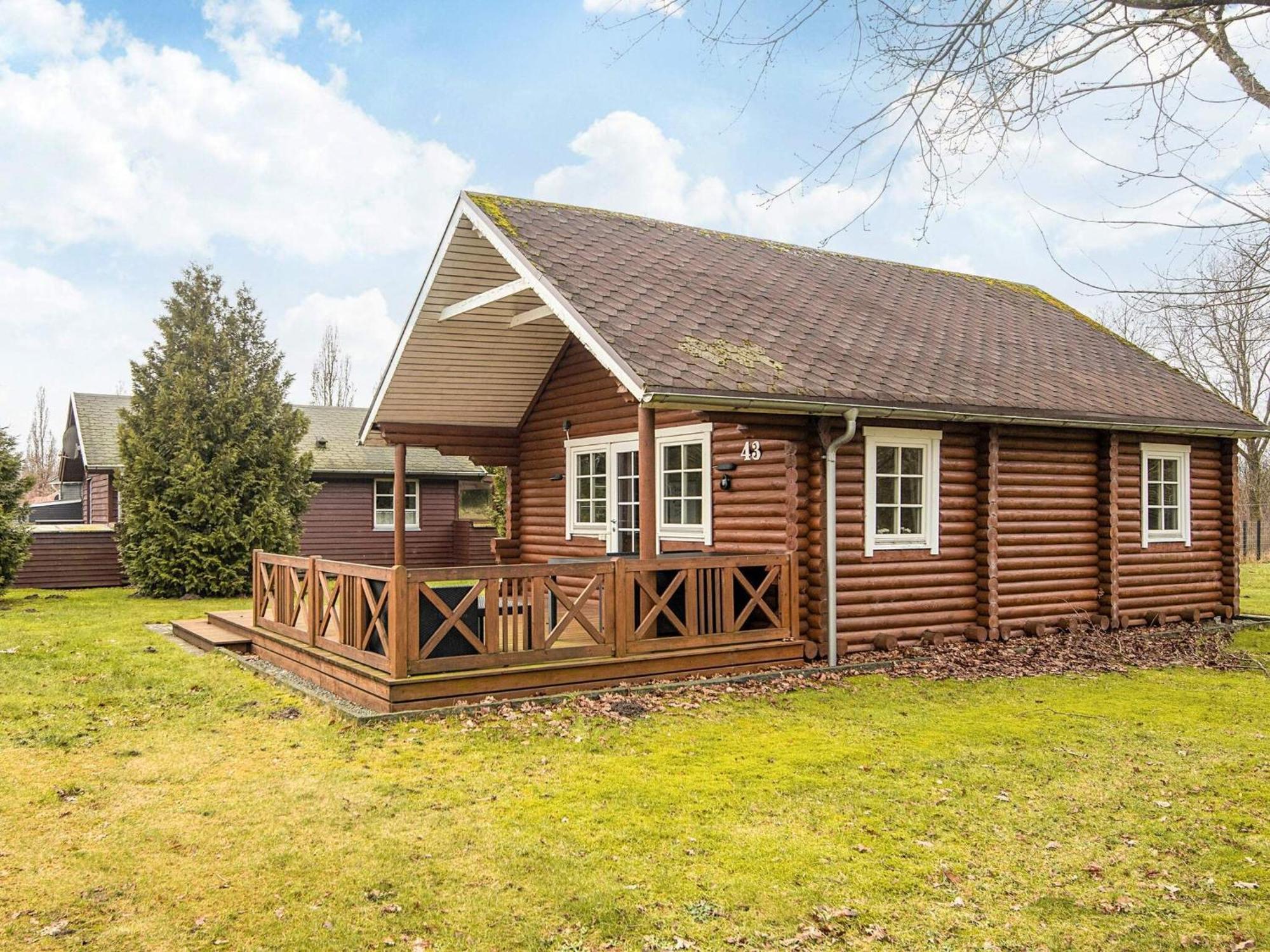 6 Person Holiday Home In Hovborg Exteriör bild